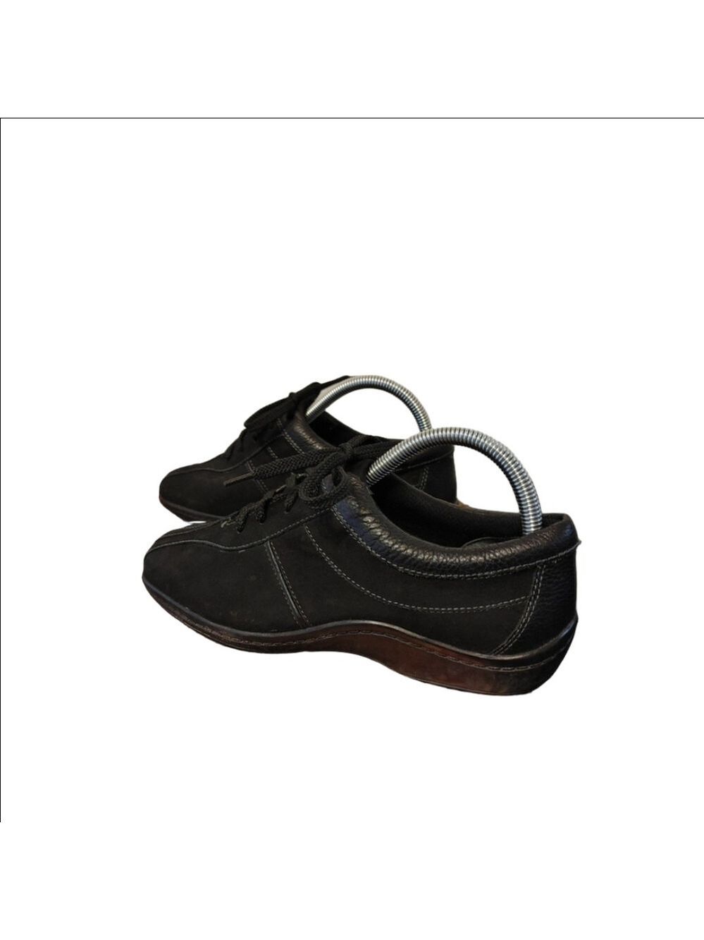 Easy Spirit Tennis Shoes Size 7.5M